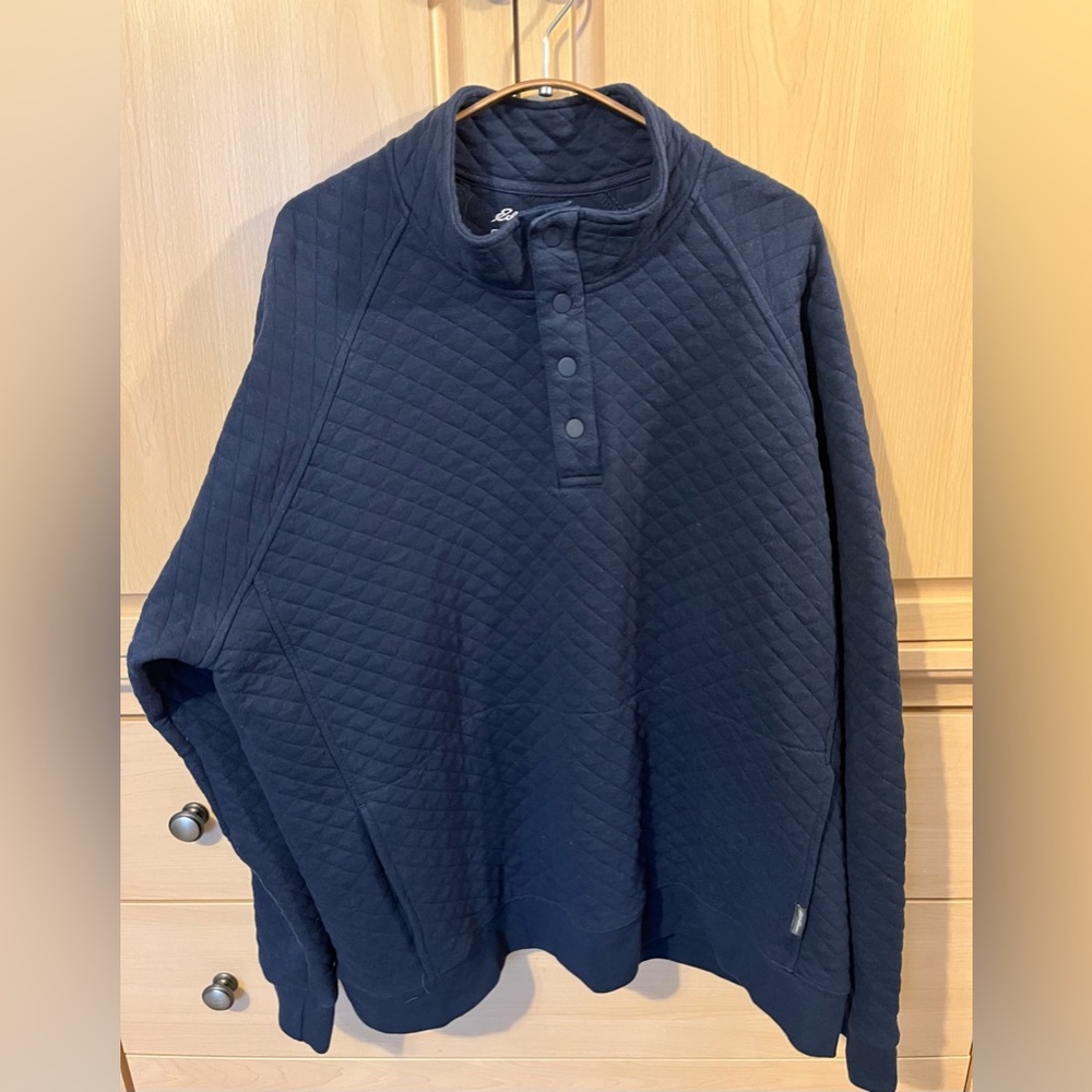 Eddie Bauer Navy Blue XL Quilted Sweater